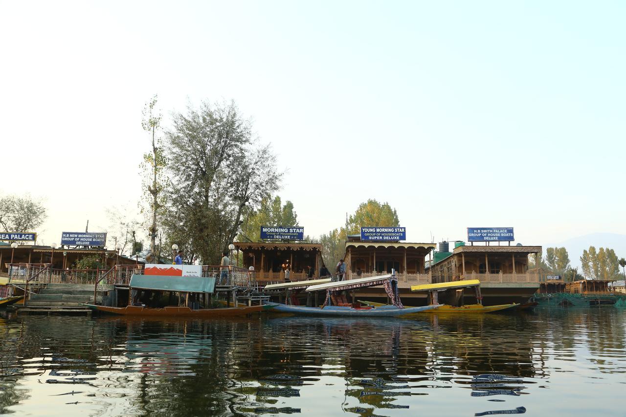 Morning Star Group Of Houseboats Hotel Srinagar  Exterior photo